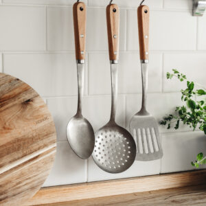 Heirol wooden kitchen utensils