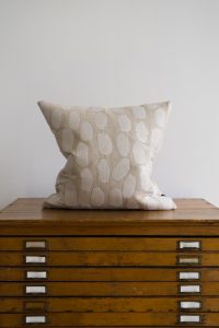 NYHET Dots Kuddfodral 